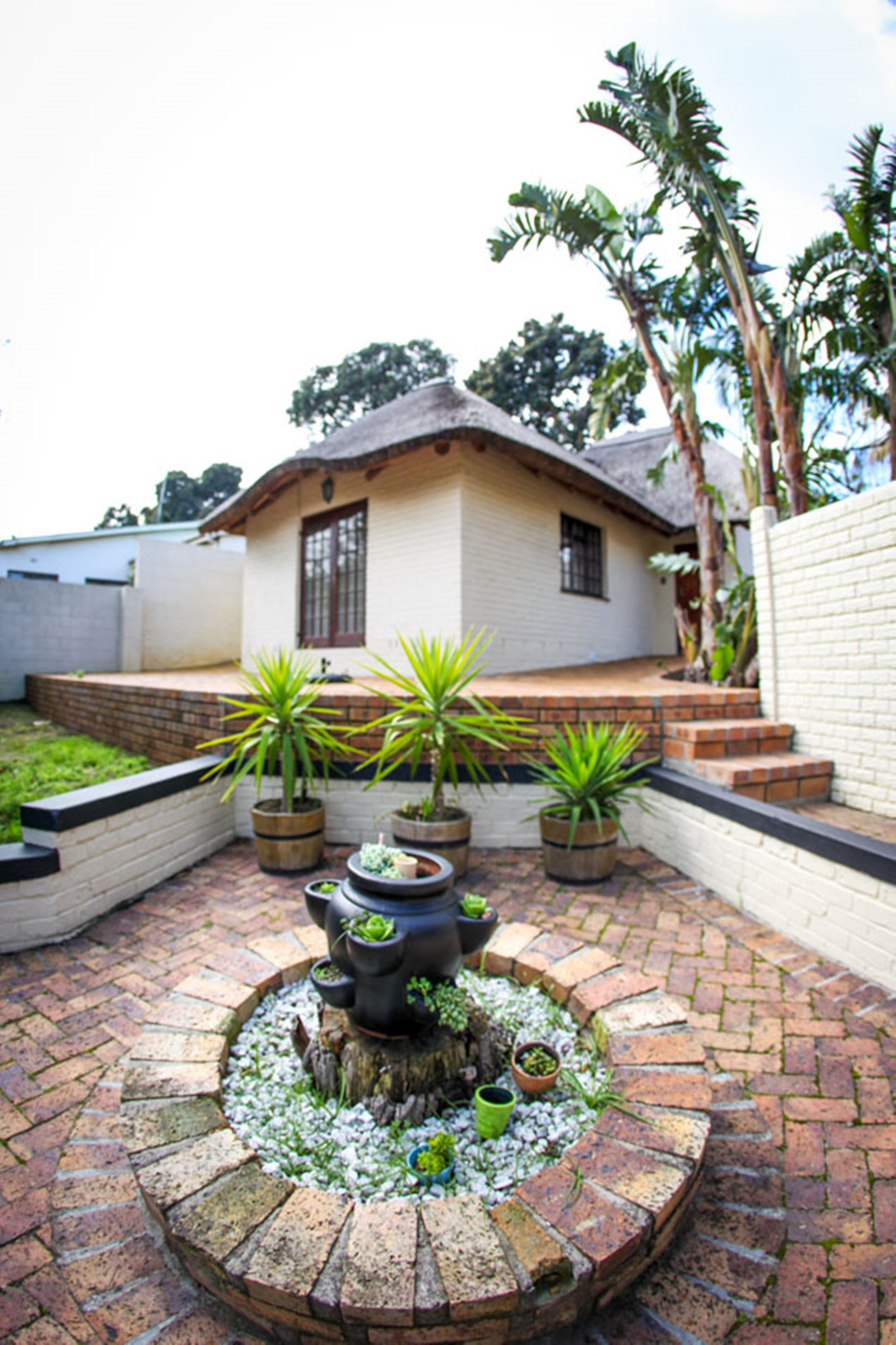 Winelands Villa Guesthouse And Cottages Somerset West Bagian luar foto